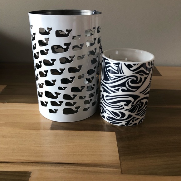 Vineyard Vines Other - 🐳 Vineyard Vines Lantern / Candle Set